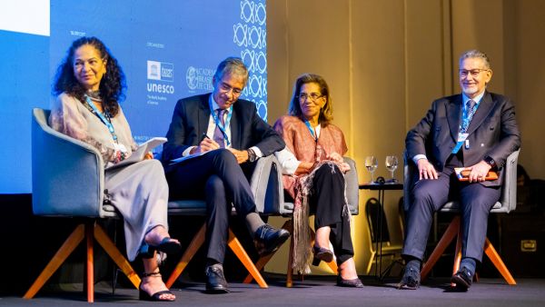 Panel 'Trends and perspectives on science in the global South'. (Photo: Mario Marques)