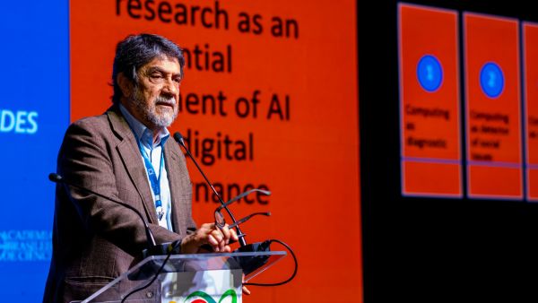 Virgilio Augusto FERNANDES DE ALMEIDA, TWAS Fellow, Professor Emeritus, Federal University of Minas Gerais (UFMG), Brazil.  (Photo: Mario Marques) 