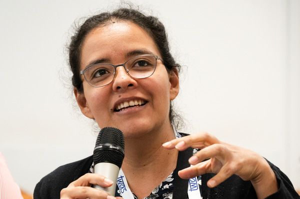  María Eugenia Cabrera Catalán taking the floor at the 11th AAAS-TWAS Course on Science Diplomacy. (Photo: G. Ortolani/TWAS)